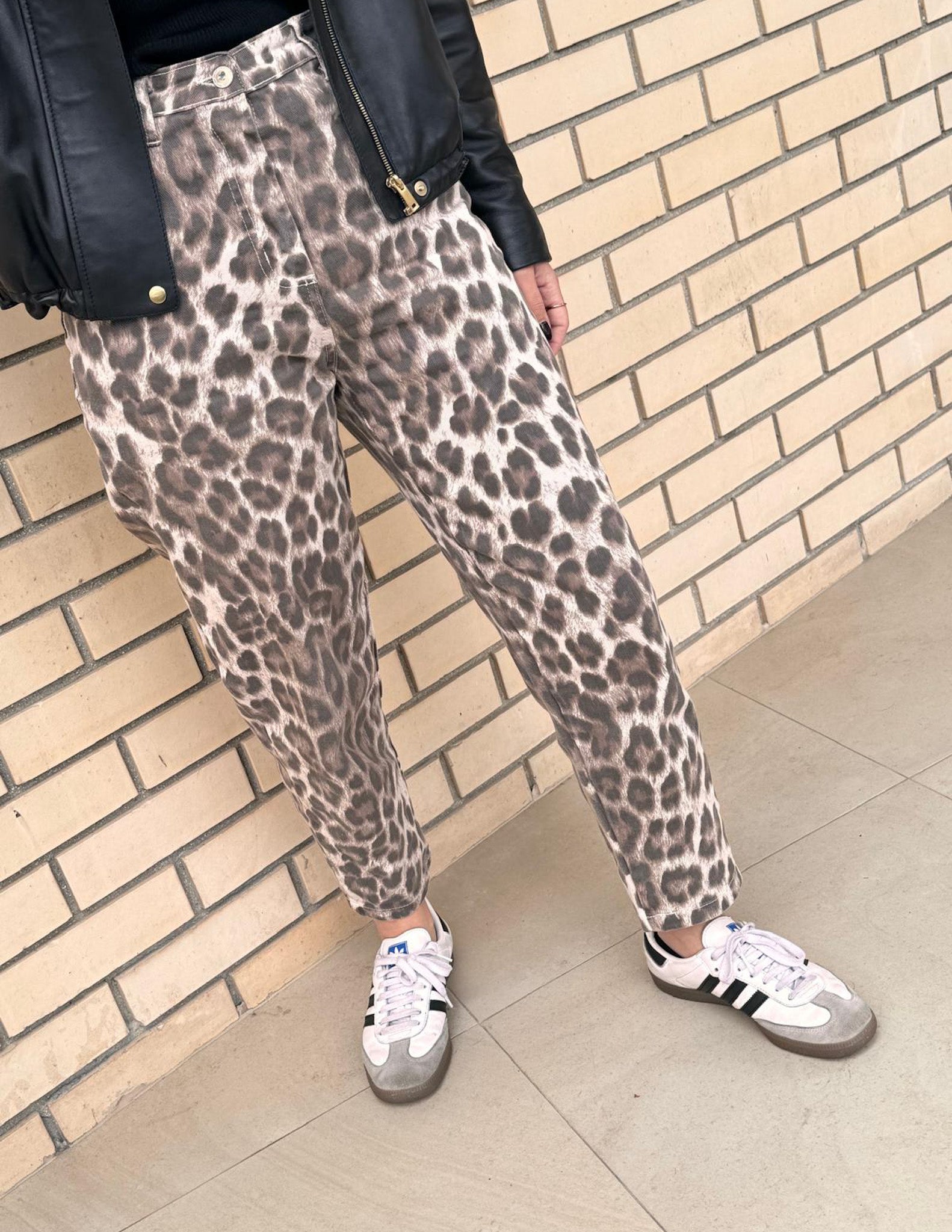Leopard pants in beige JOY