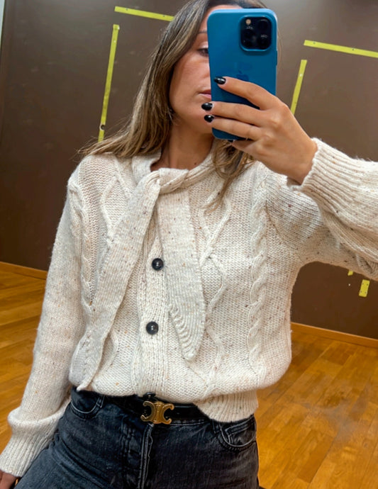 Casaco de malha com laço JOY