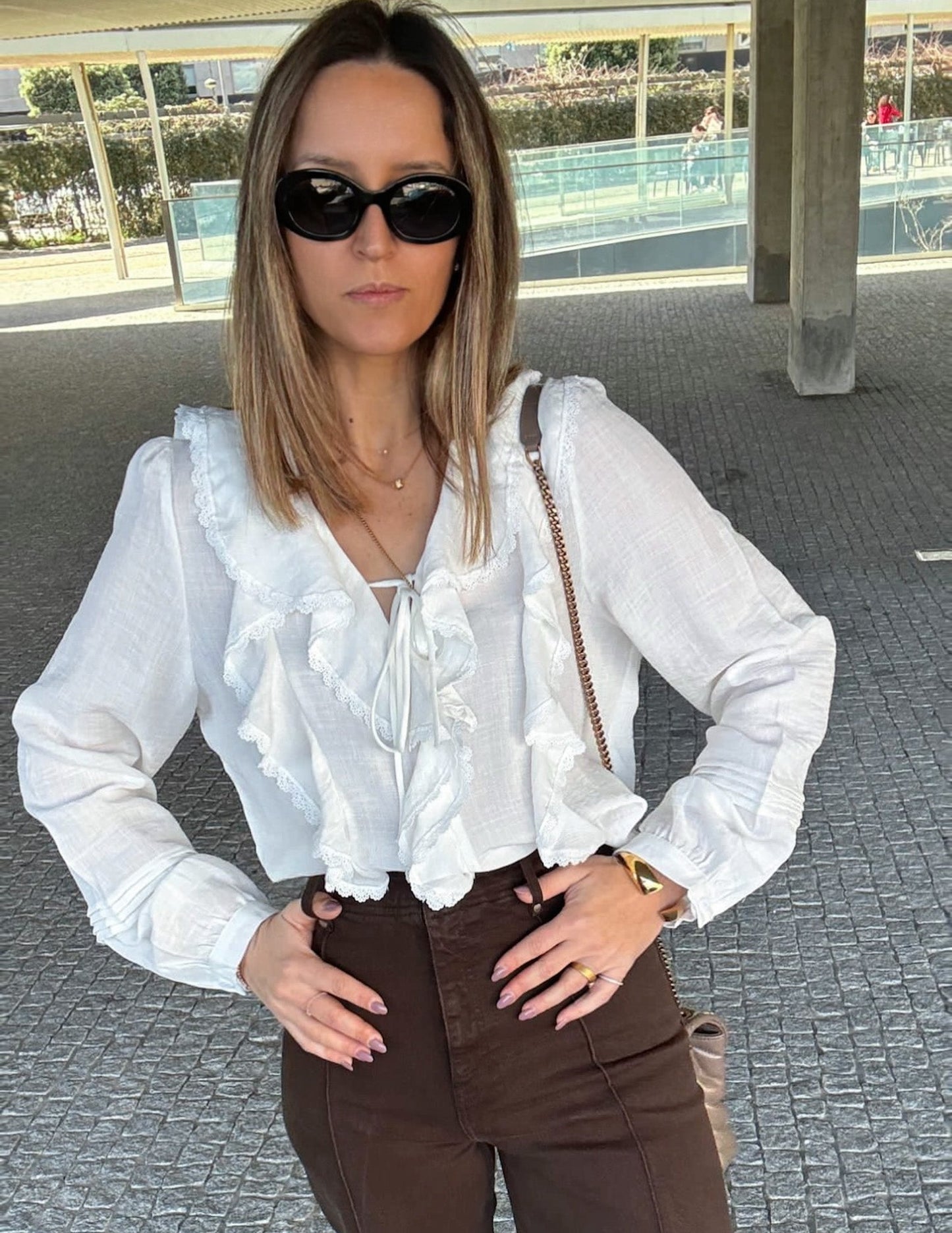 Selena white ruffled blouse JOY