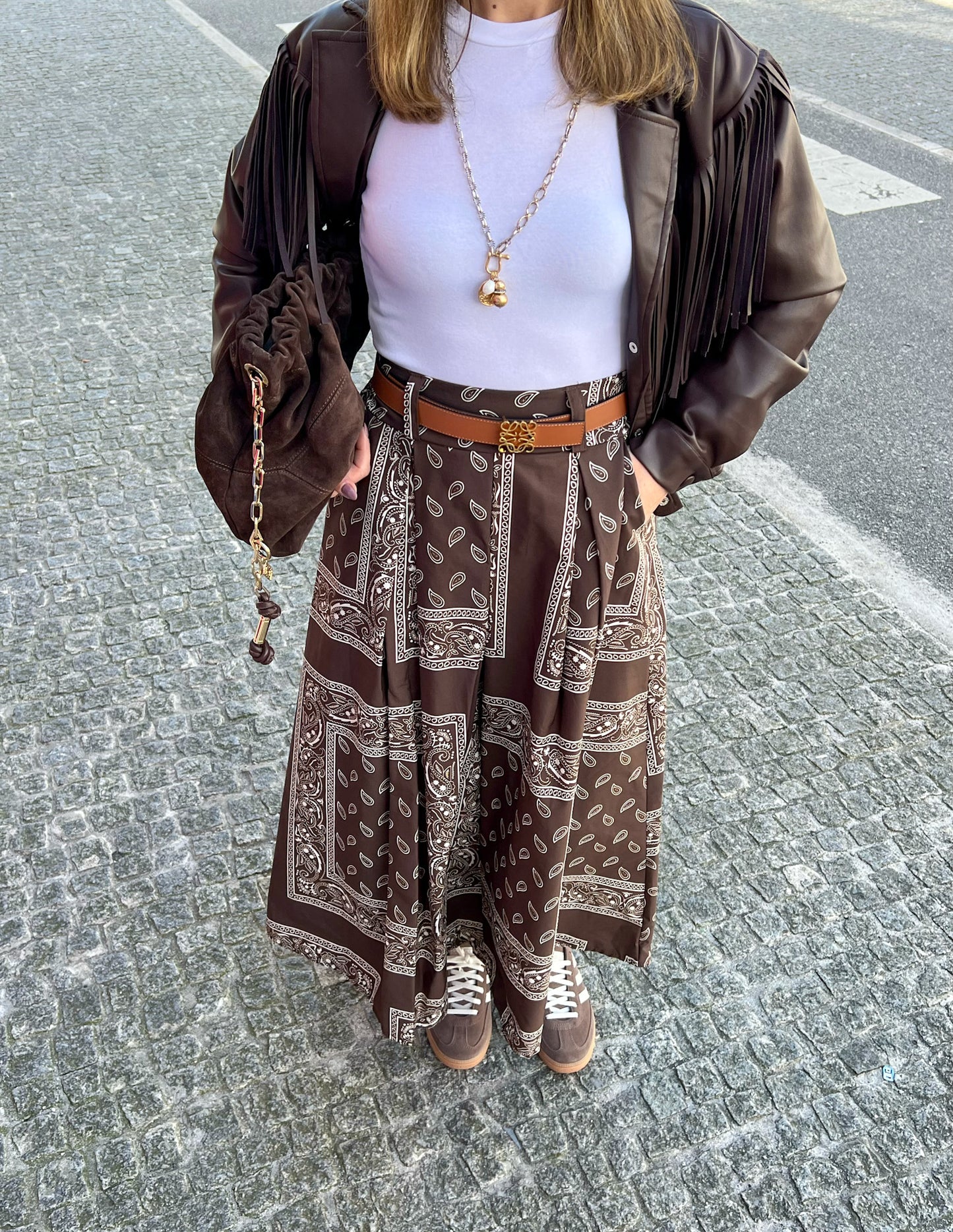 Paisley skirt in brown
