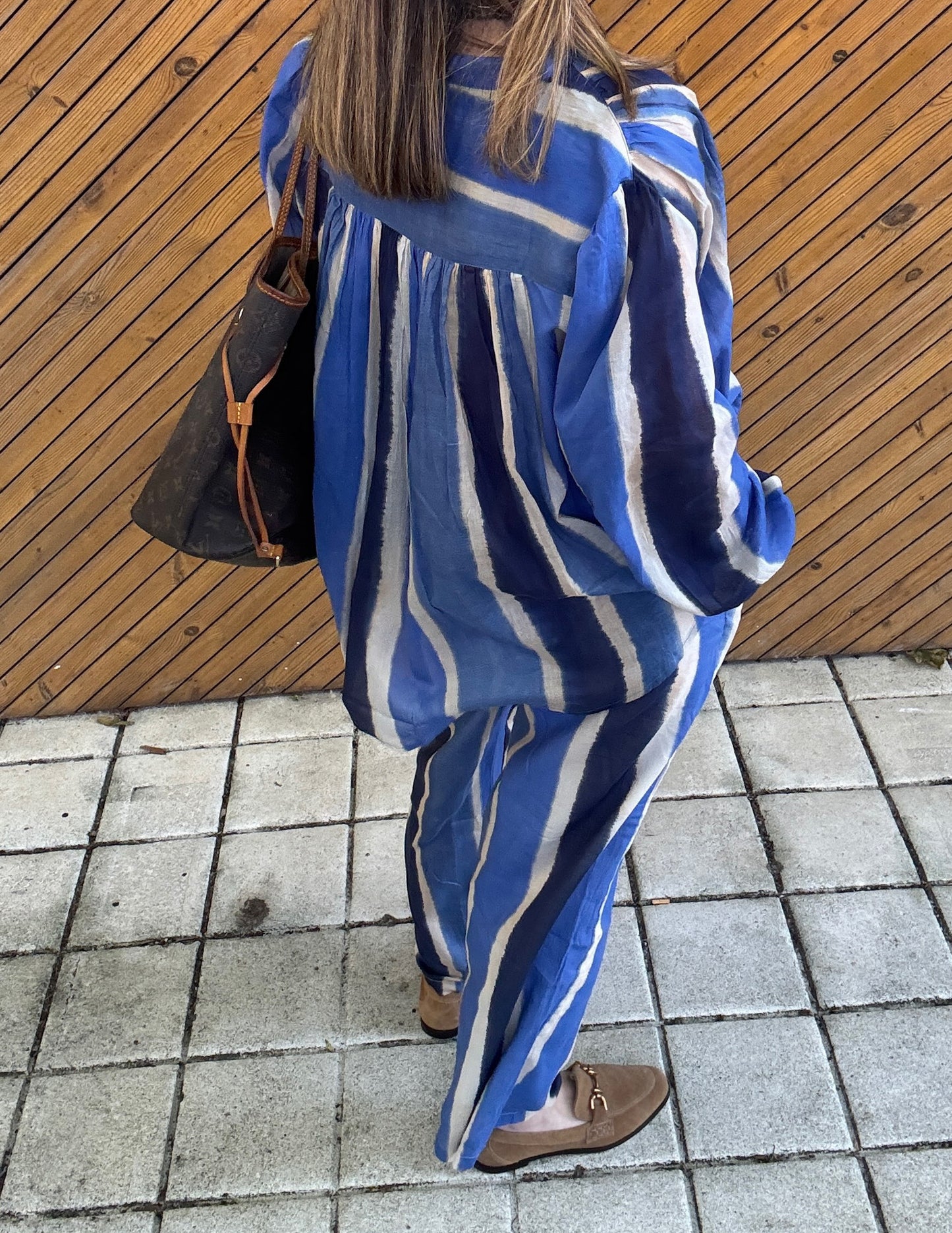 Conjunto padrão listado azul