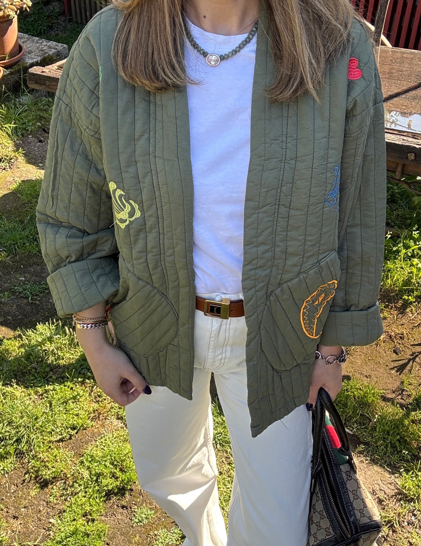 Embroidered kimono in kaki