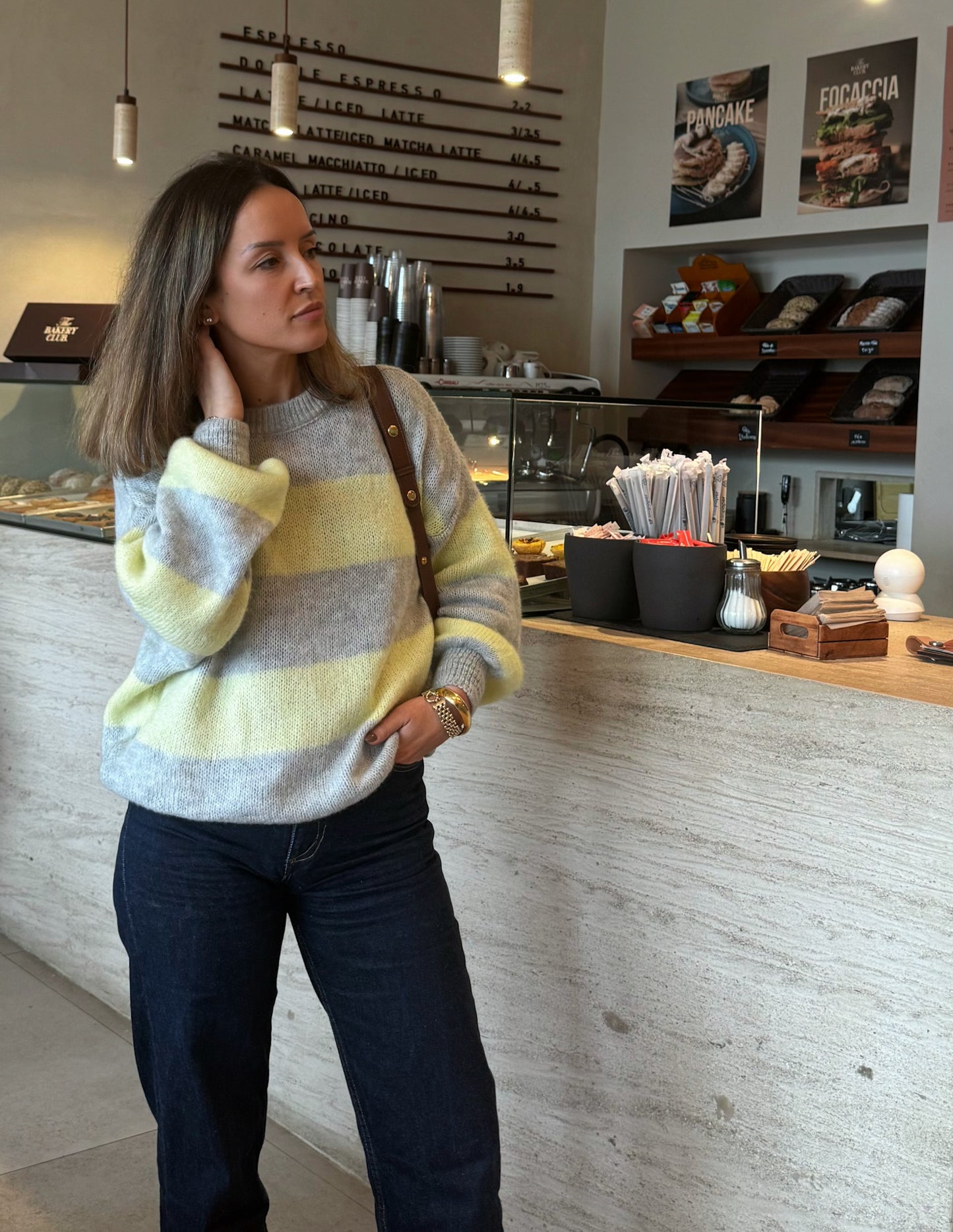 Soft knitted sweater in yellow and grey