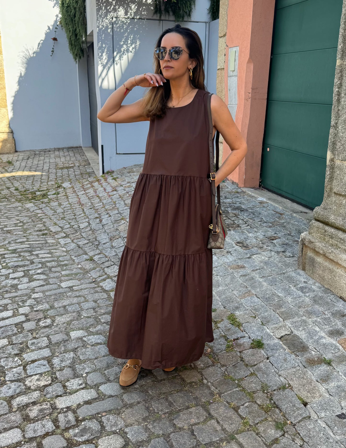 Vestido popelina na cor chocolate