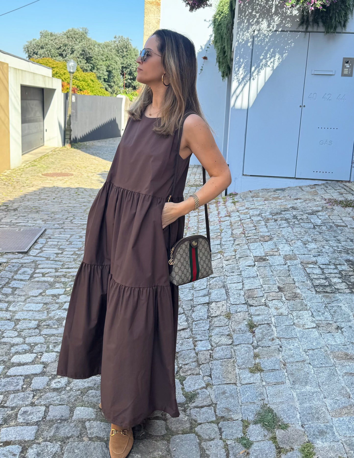 Vestido popelina na cor chocolate
