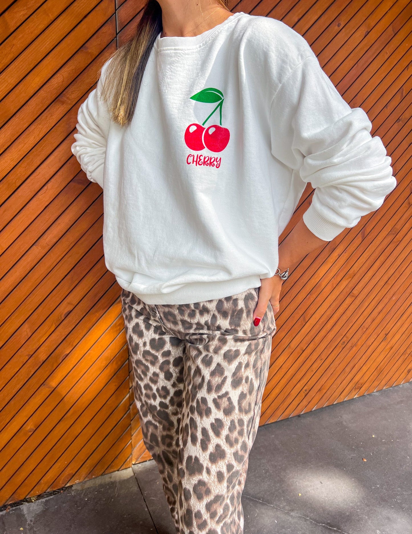 Cherry sweat JOY