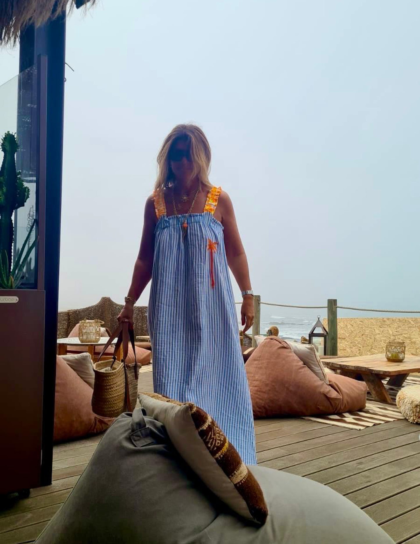 Vestido de riscas