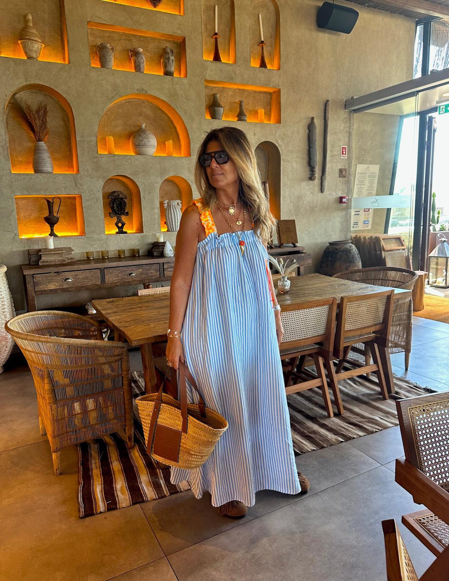 Vestido de riscas