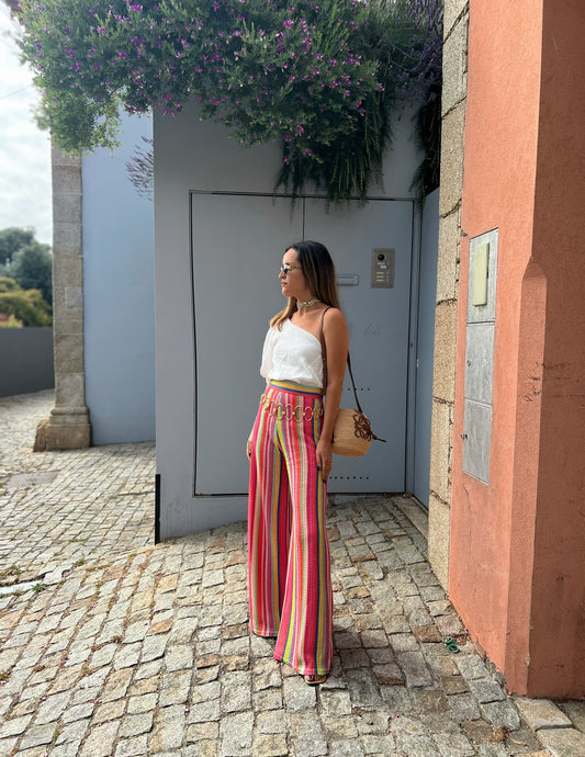 Calças em crochet Rainbow