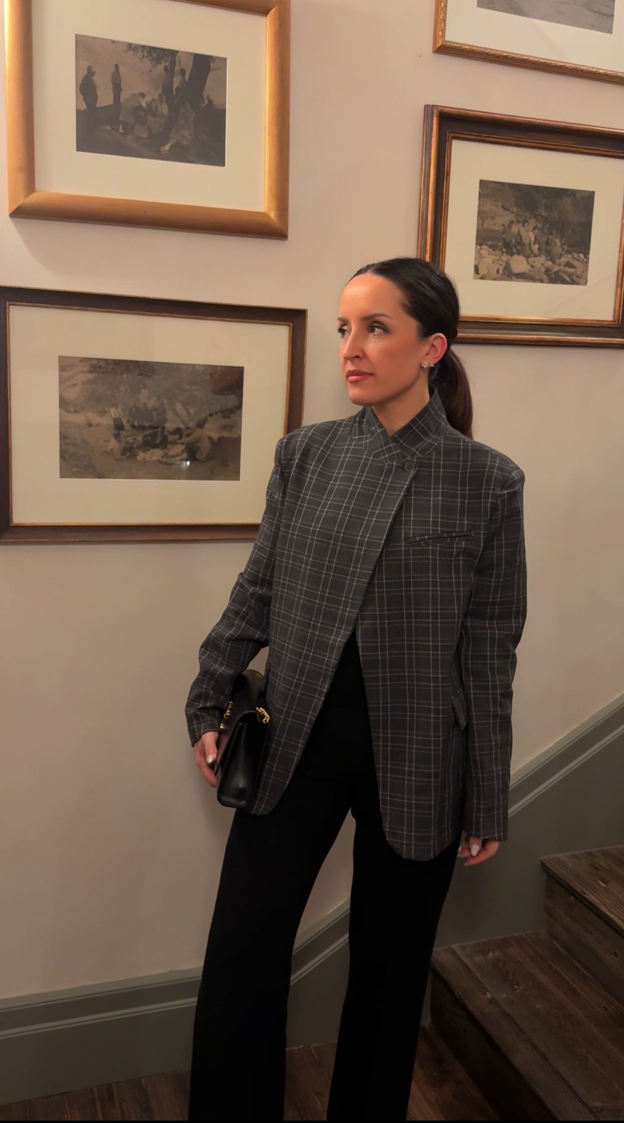 Asymmetrical blazer in grey plaid