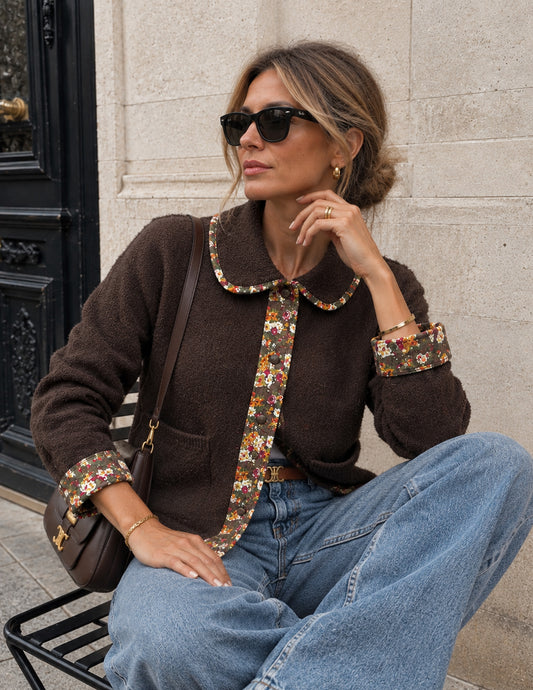 Cardigan com pormenor flores