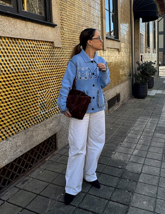 Bandana knitted jacket in light blue - pré-venda Envios a 20/02