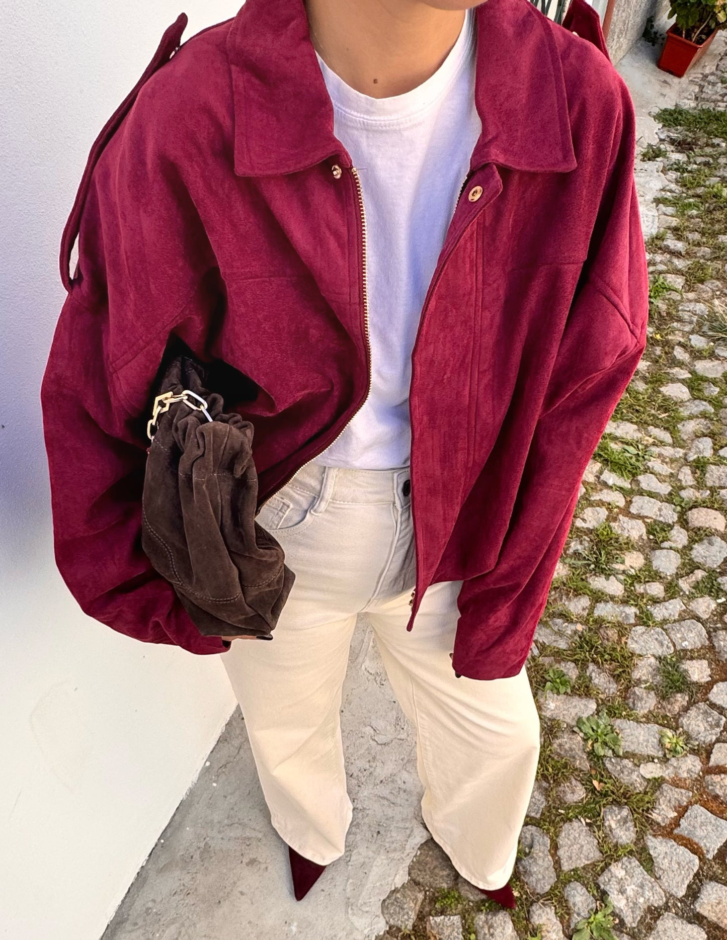 Suede bomber em burgundy