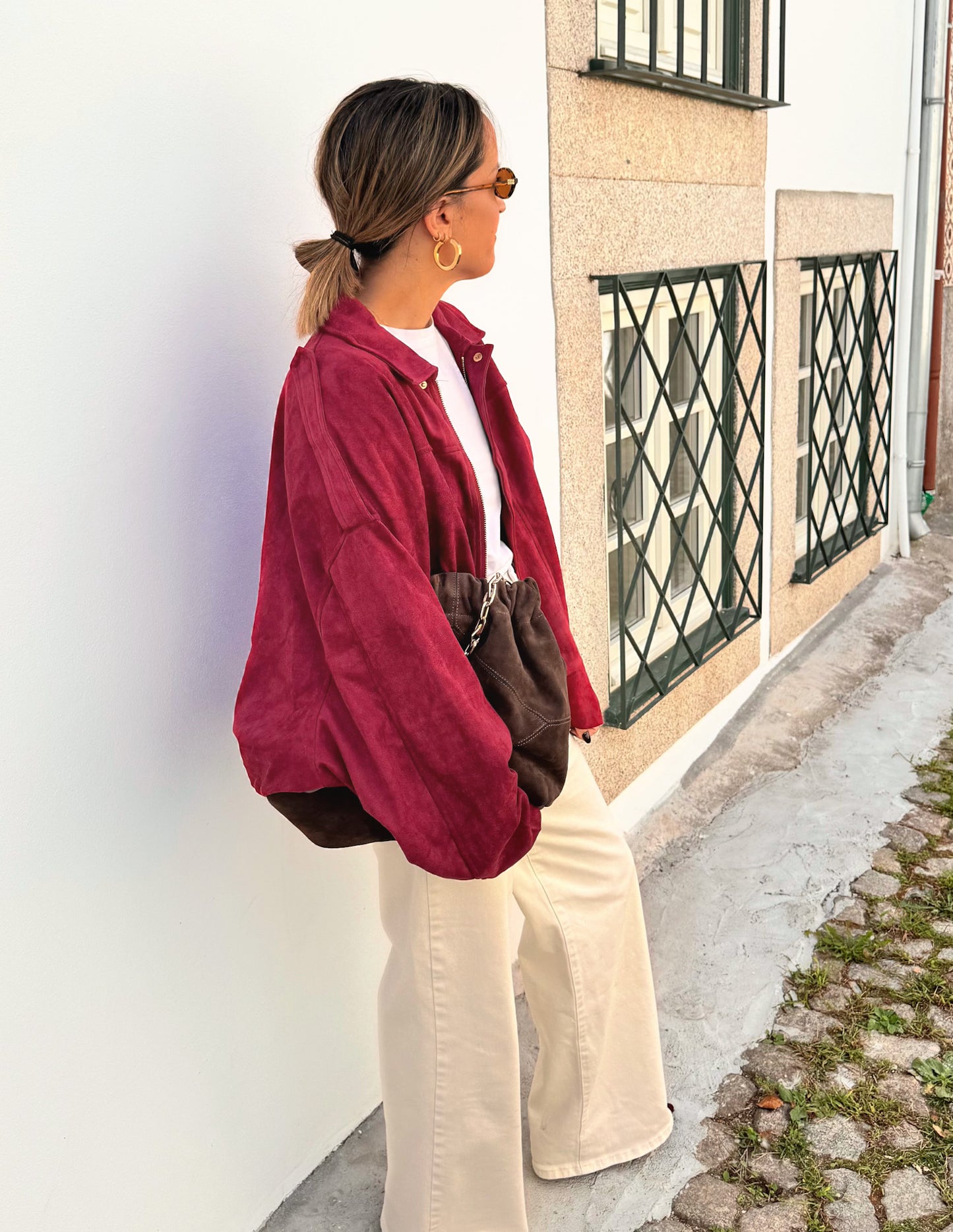 Suede bomber em burgundy