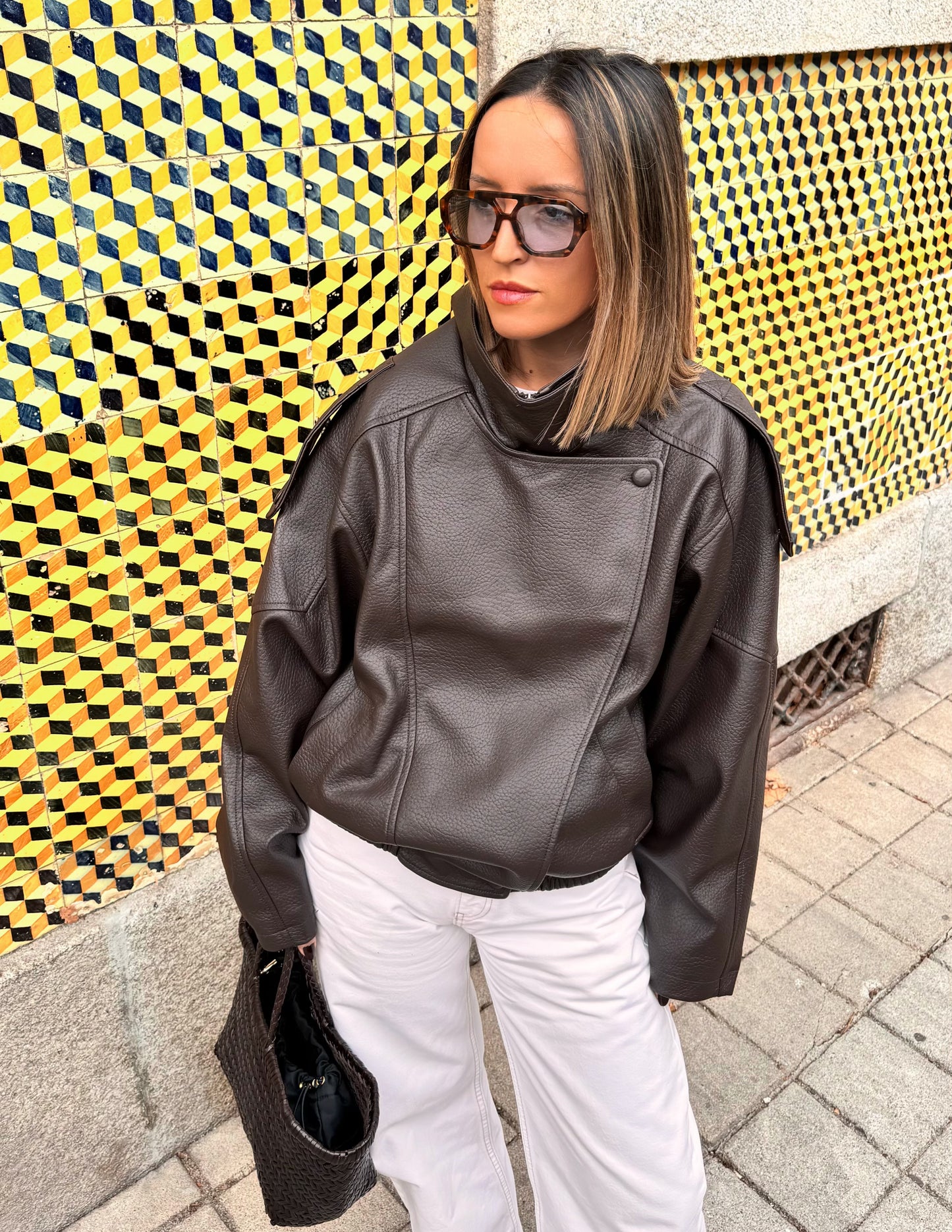 Faux leather jacket in brown - envios 06/10