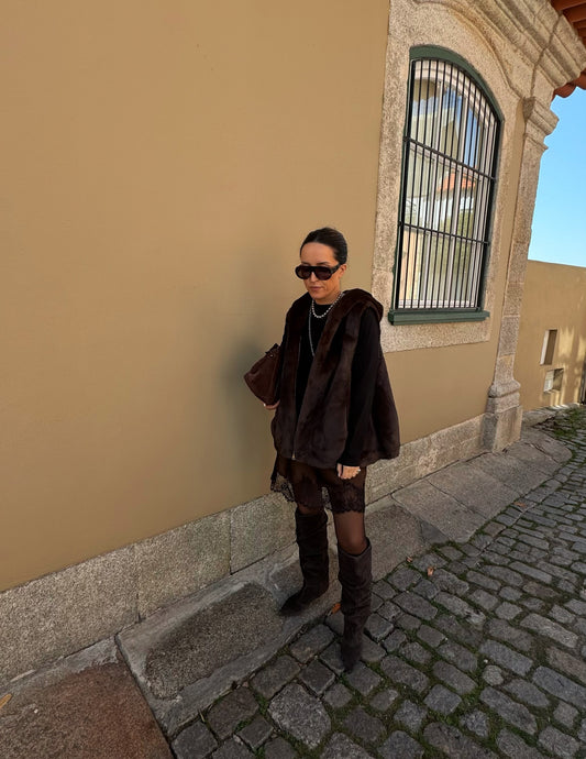 Faux fur vest in brown