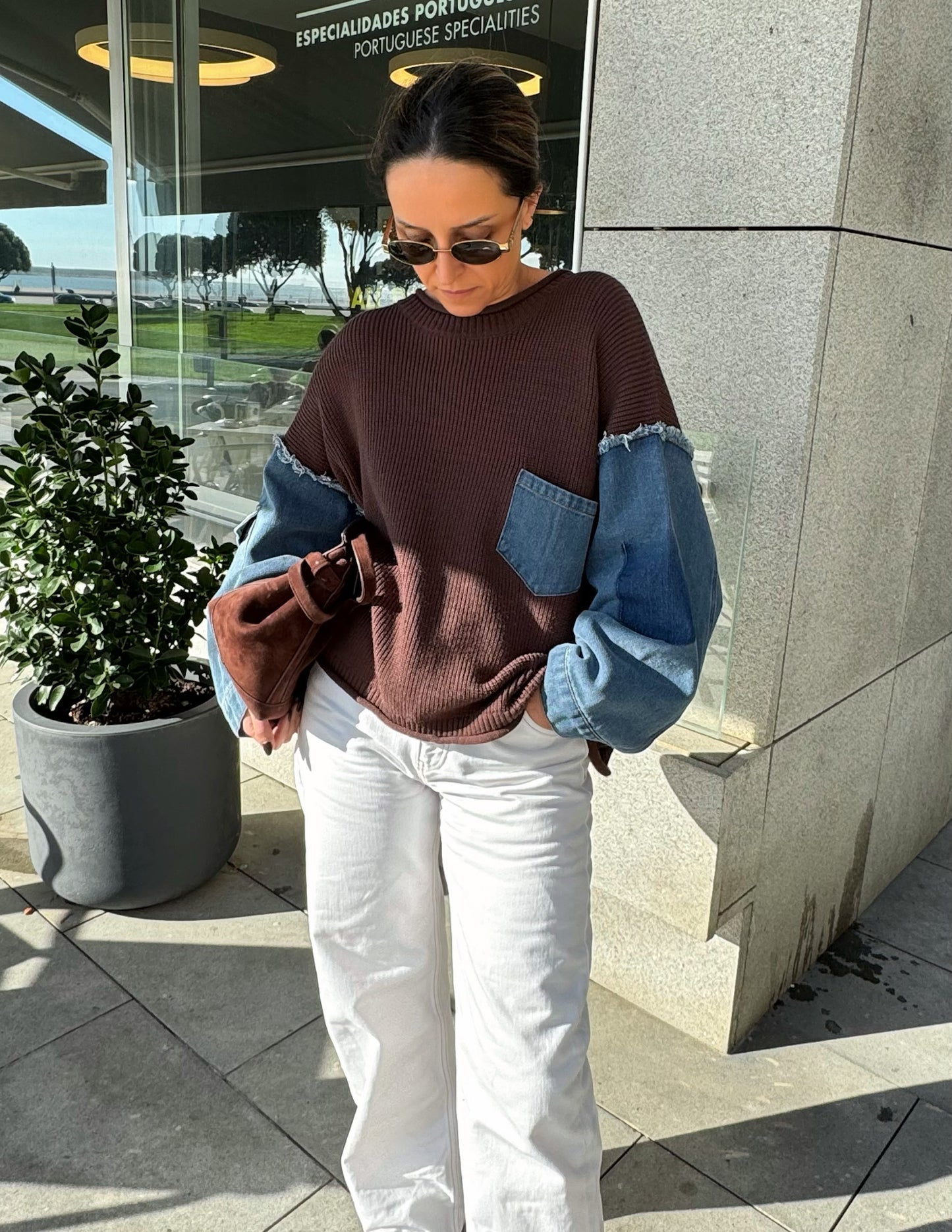 Denim and knit sweater in brown