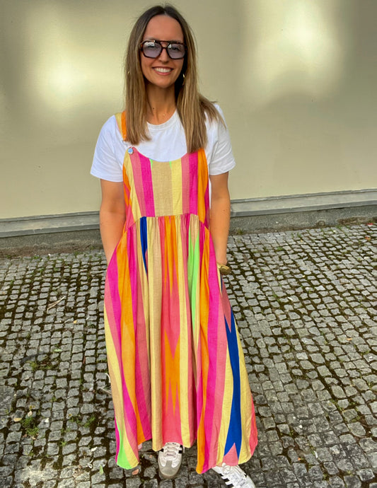 Vestido jardineira cores - envios 04/06