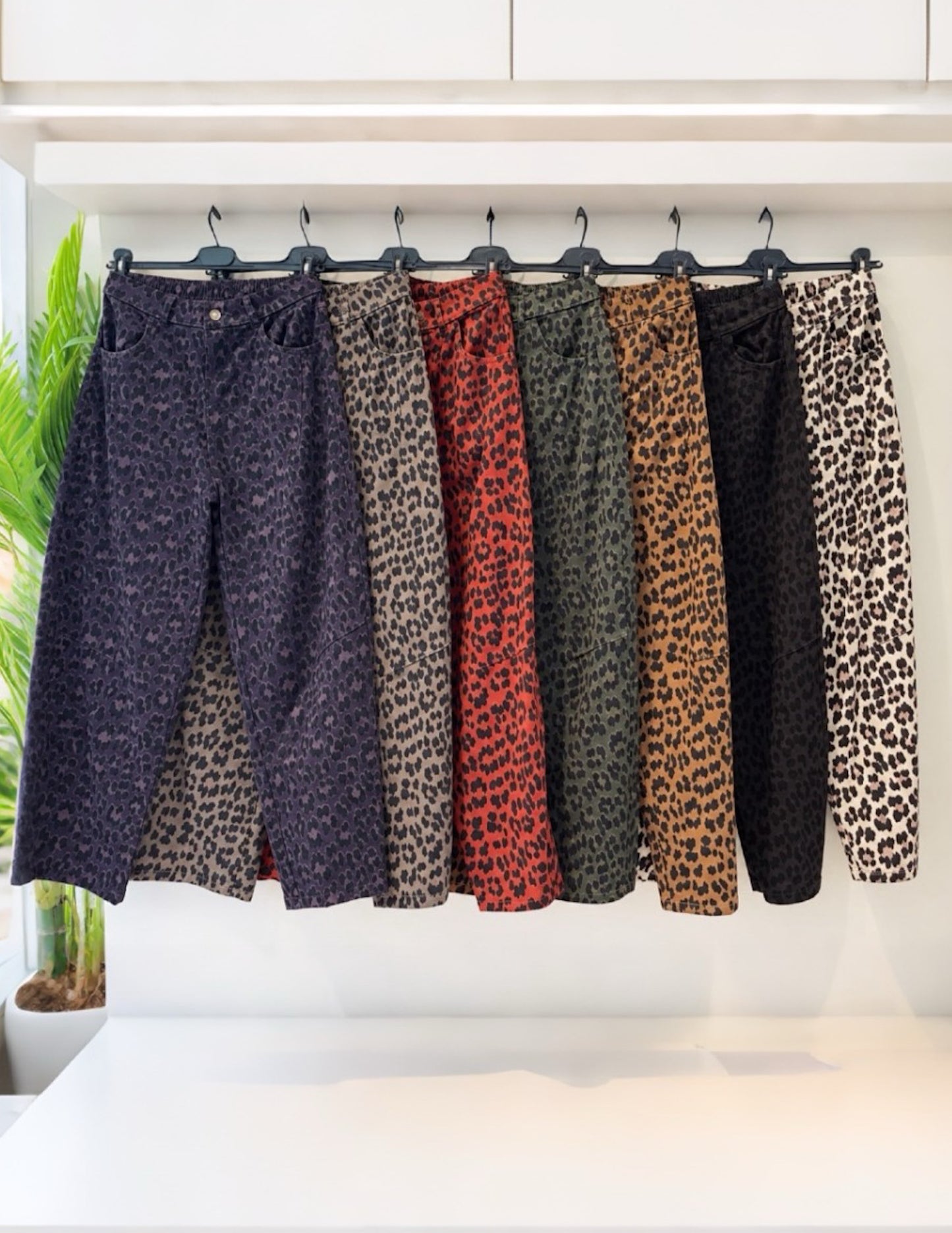 Calças baggy animal print