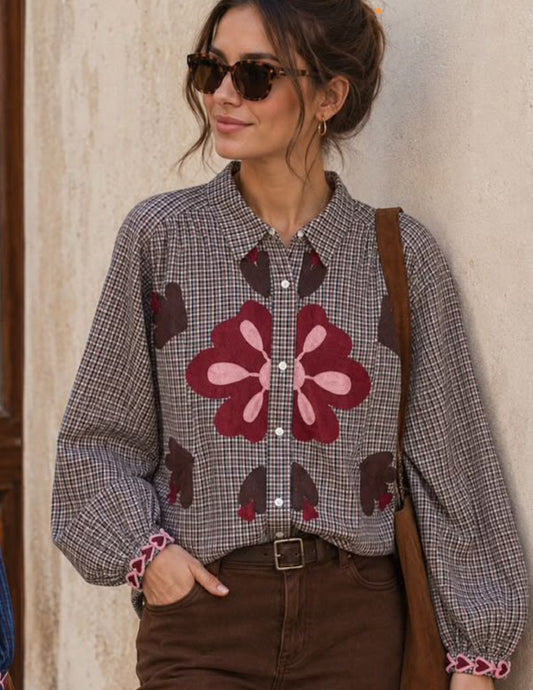 Camisa com bordado