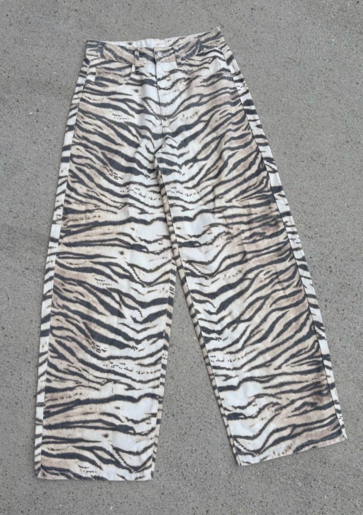 Zebra baggy jeans - envios a partir de 5/10