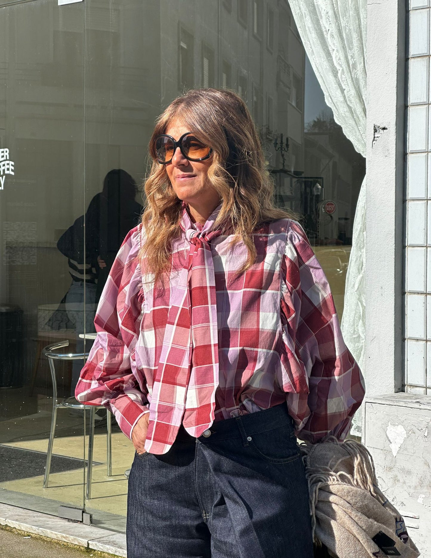 Plaid blouse with bow