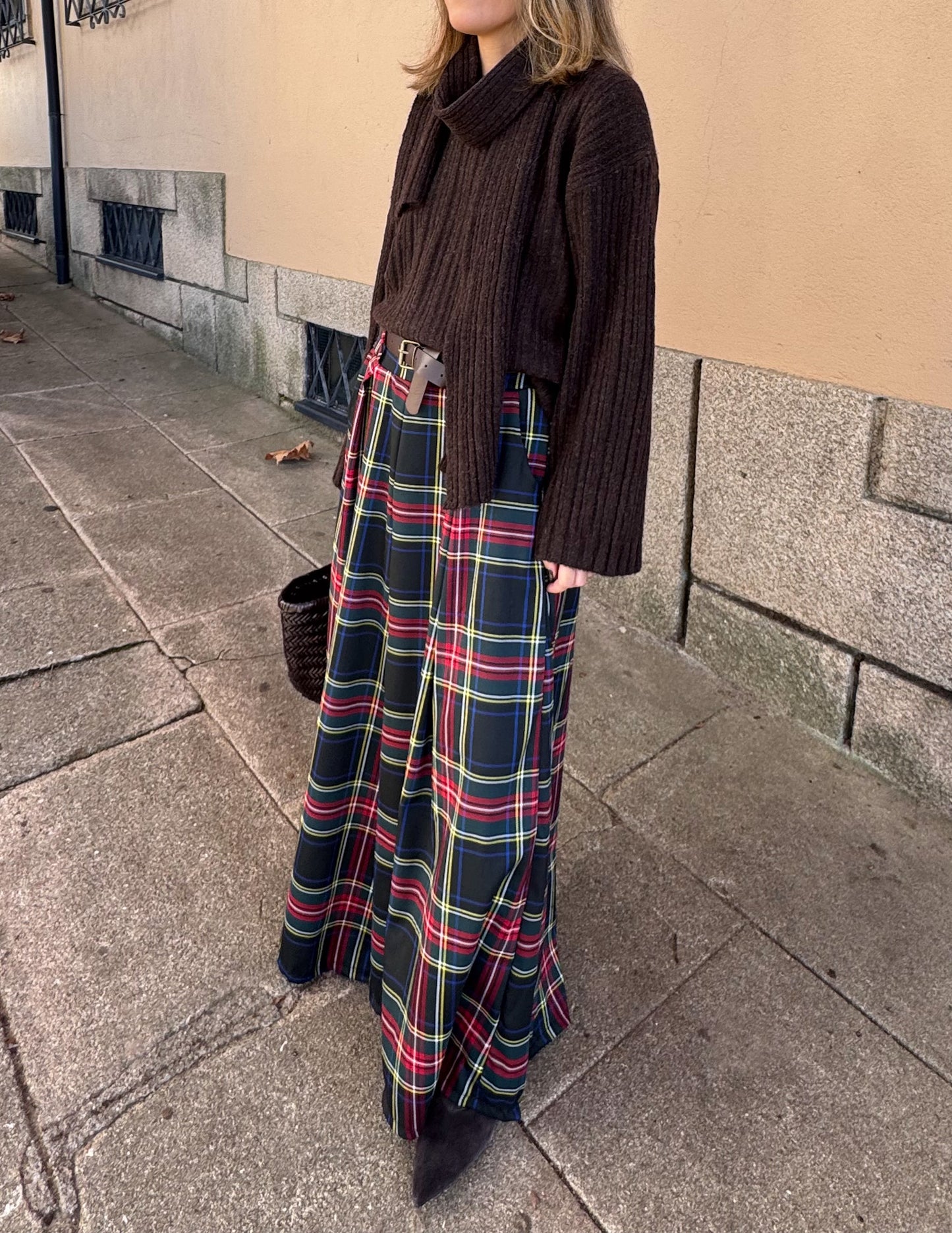 Tartan trousers with belt - PRÉ-VENDA (envios 04/12)