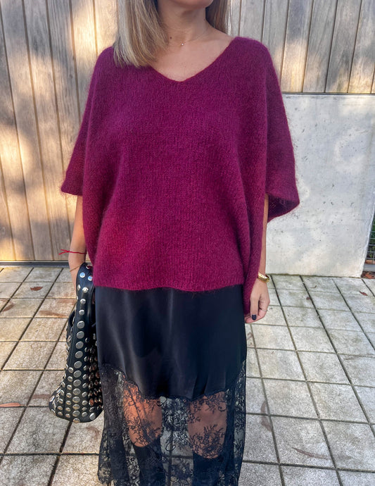 Oversize burgundy pull JOY