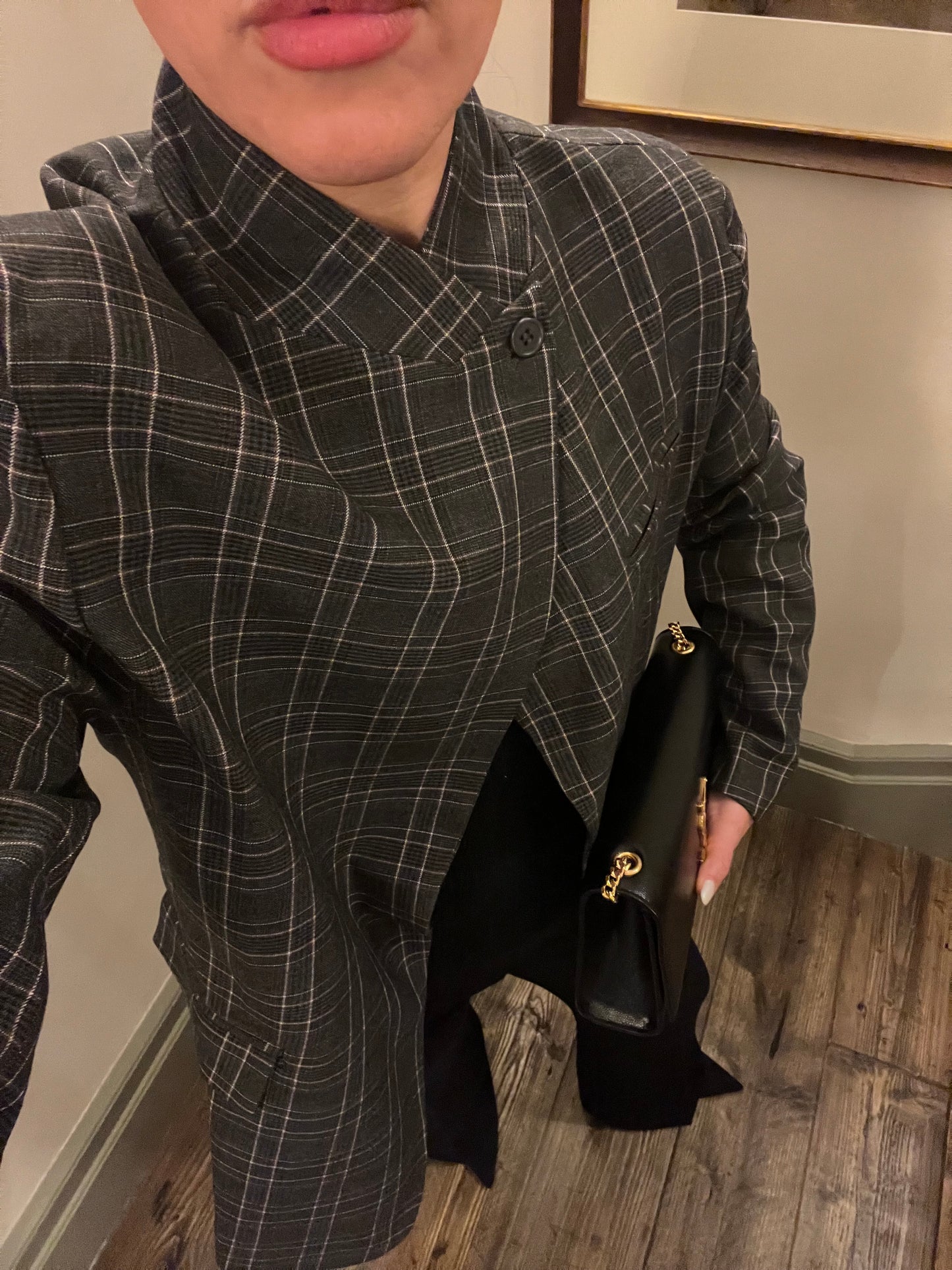 Asymmetrical blazer in grey plaid